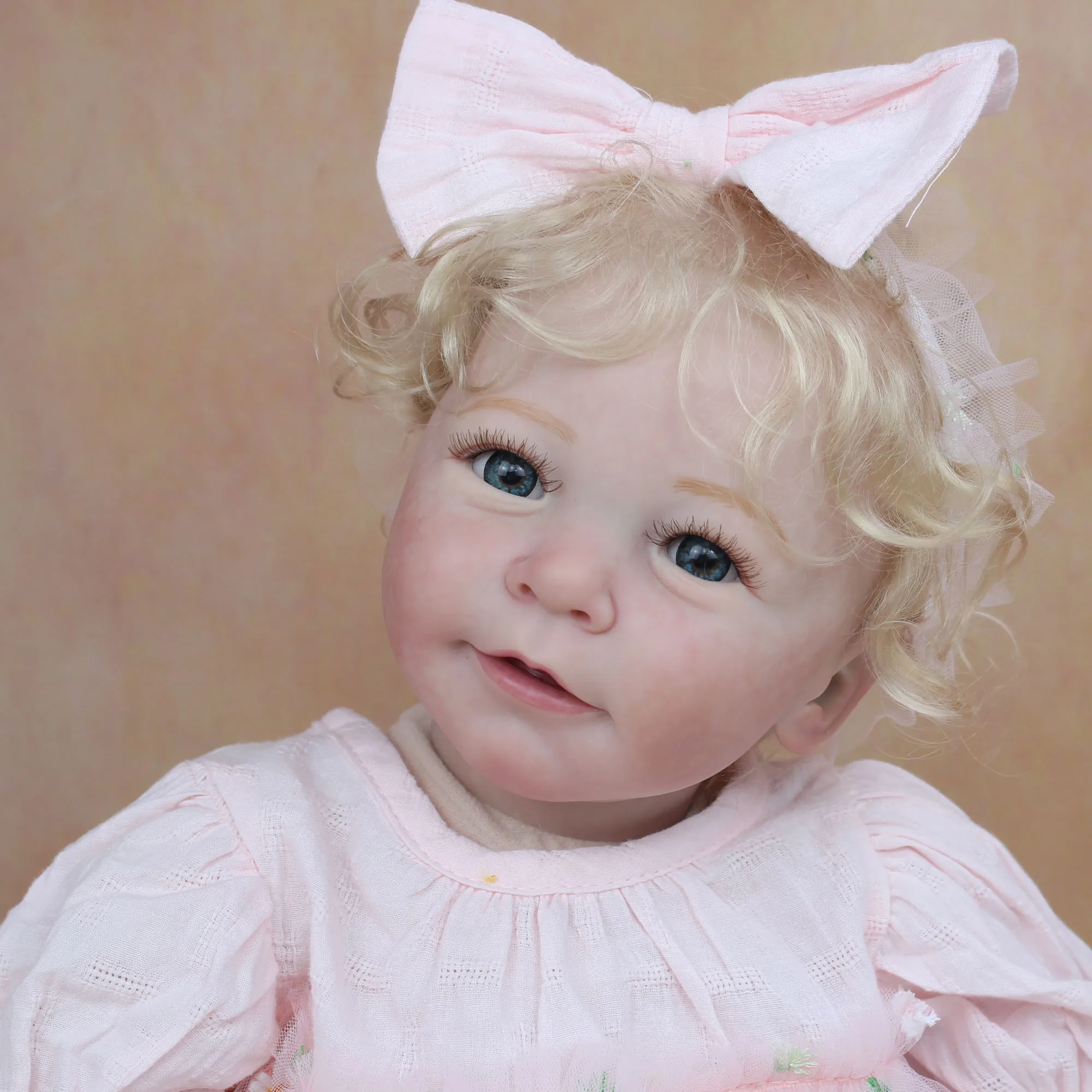 

55 CM 3D Paint Skin Soft Silicone Reborn Baby Doll Have Blood Vessels Lifelike Blonde Lisa Princess Toddler Girl Birthday Toy