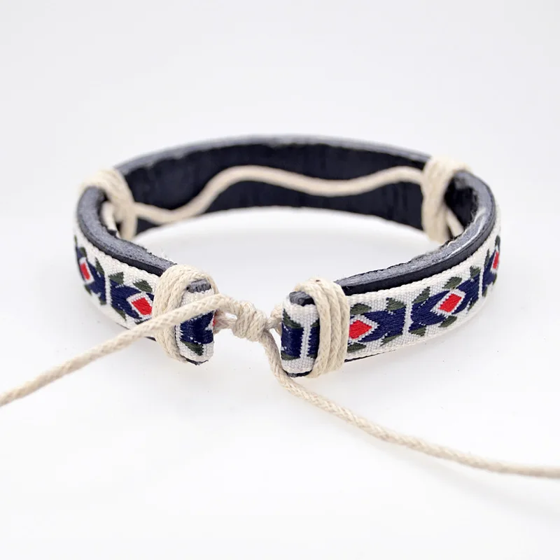 ABL096(1) Модный этнический фольклорный кожаный браслет с геометрическим рисунком