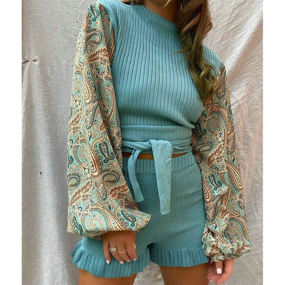 

Женский Короткий Комплект из двух предметов, облегающий кроп-топ, женская одежда, модный комбинированный костюм, повседневные шорты с длинн...