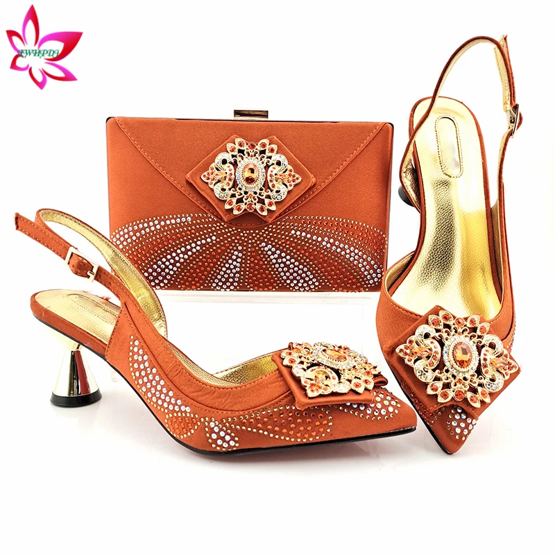 

Comfortable Heels New Deisgn Italian Women Shoes and Bag Set in Orange Color Decorate with Rhinestone for Garden Party