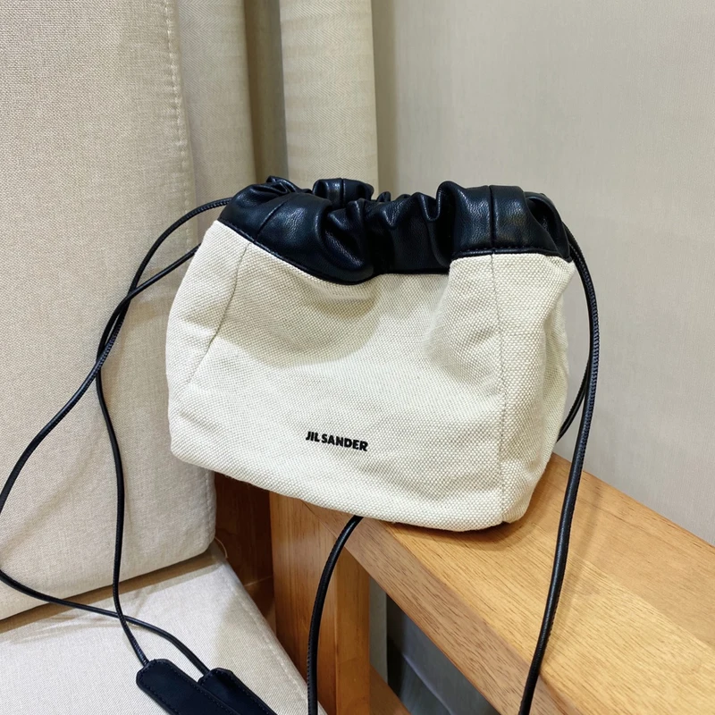 

2021 new dual-use variants come from brand designers, simple and versatile shoulder bag handbag unisex