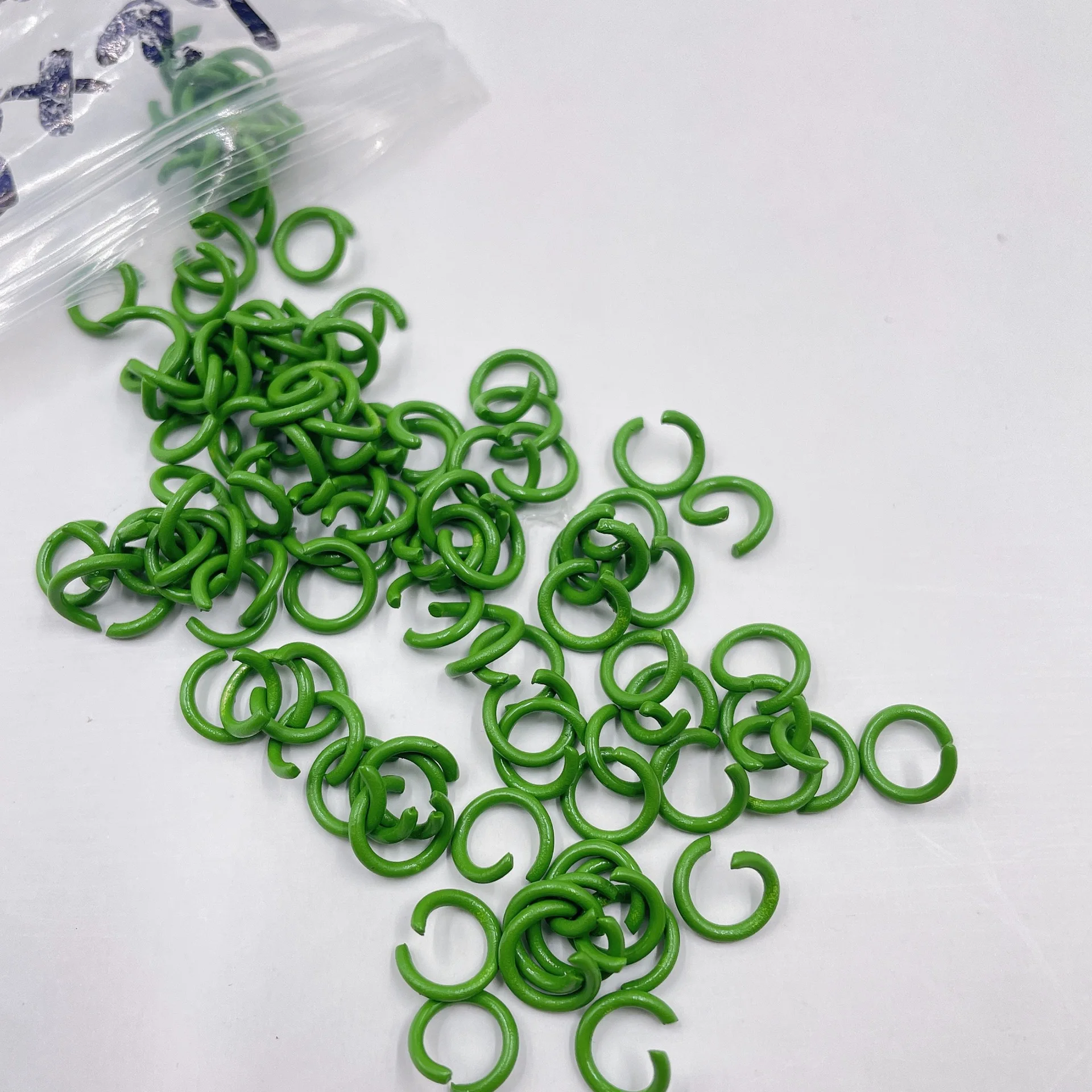 Разрезное кольцо разноцветное 8/10 мм 100 шт.