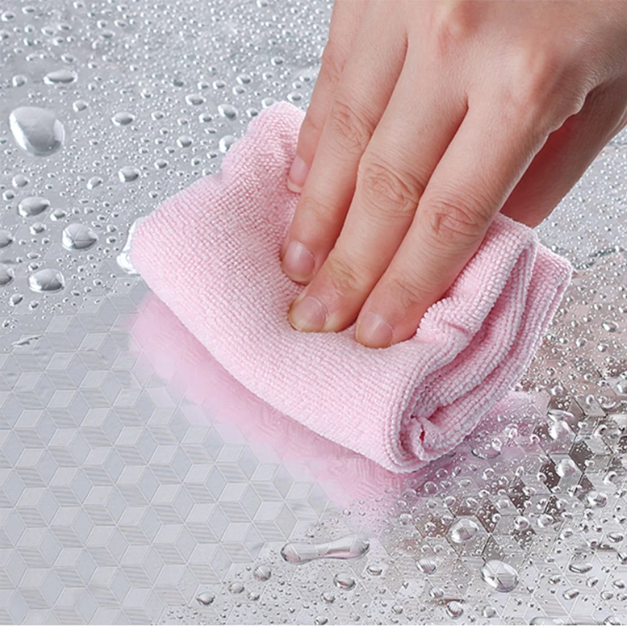 

Home Decor Self Adhesive PVC Wallpaper for Kitchen Walls Waterproof Oil-proof Peel and Stick Contact Paper Removable Wall Murals