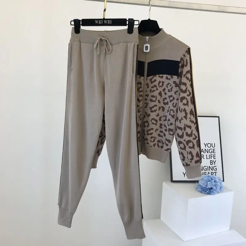 Леопардовый полосатый спортивный костюм из двух предметов Женский вязаный