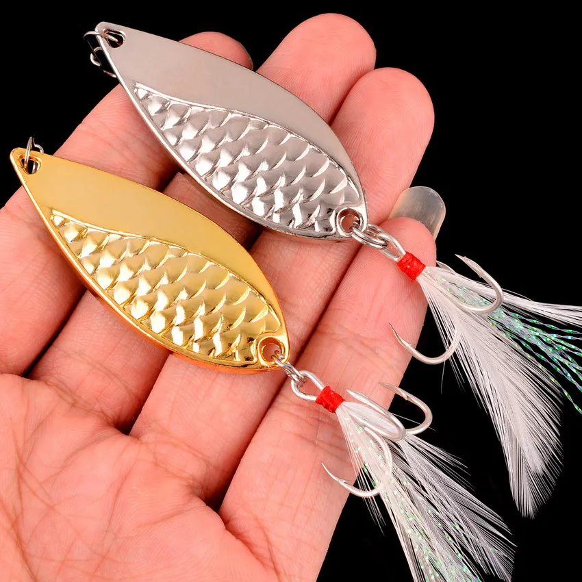 

1Pcs Spinner Spoon Metal Lures 3.5g 5g 7g 10g 15g 20g Feather Treble Hook Artificial Bait For Bass Trout Pesca Fishing Tackle