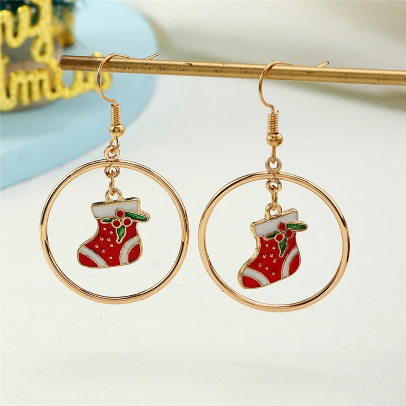 

2021 Christmas Luxury Fashion Jewelry Golden Metal Round Earrings for Women Deer Pendant Pendientes Free Shipping Accessories