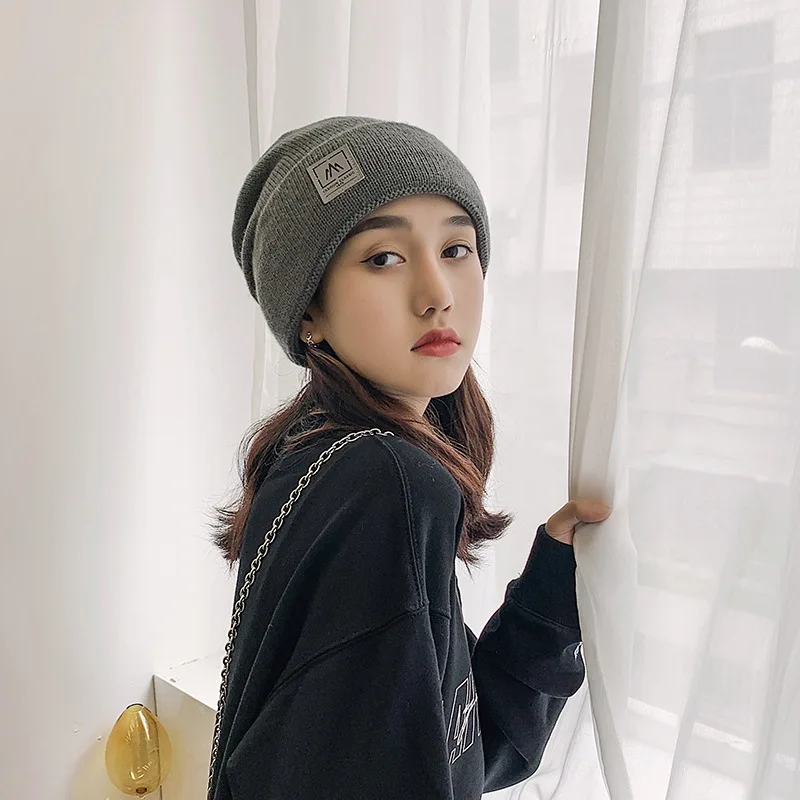 Зимняя женская шапка с логотипом бэнни однотонные шерстяные утепленные шапки