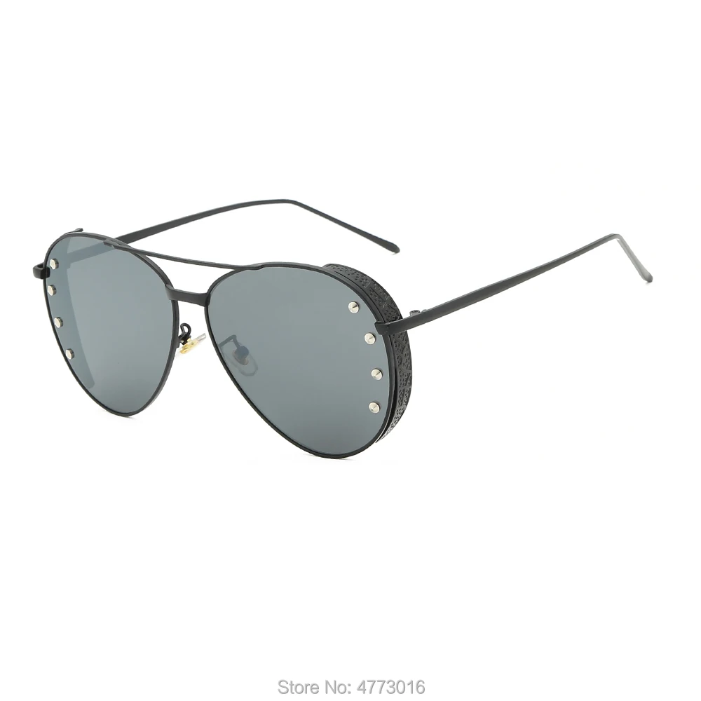 

Eyewear & Accessories
