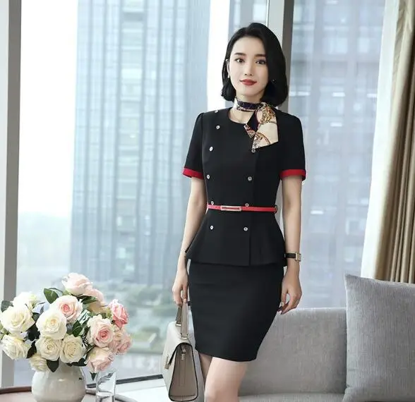 Женская юбка-костюм с коротким рукавом и галстуком | одежда