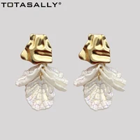totasally stylish women dangle earrings fashion white acrylic petals charms statement earrings dropship jewelry accessories