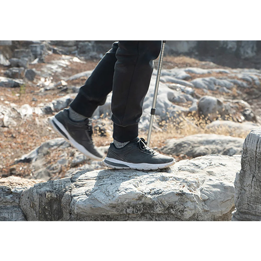 

16pcs Anti-slip hiking stick Alpenstocks Accessory Foot Tip Case