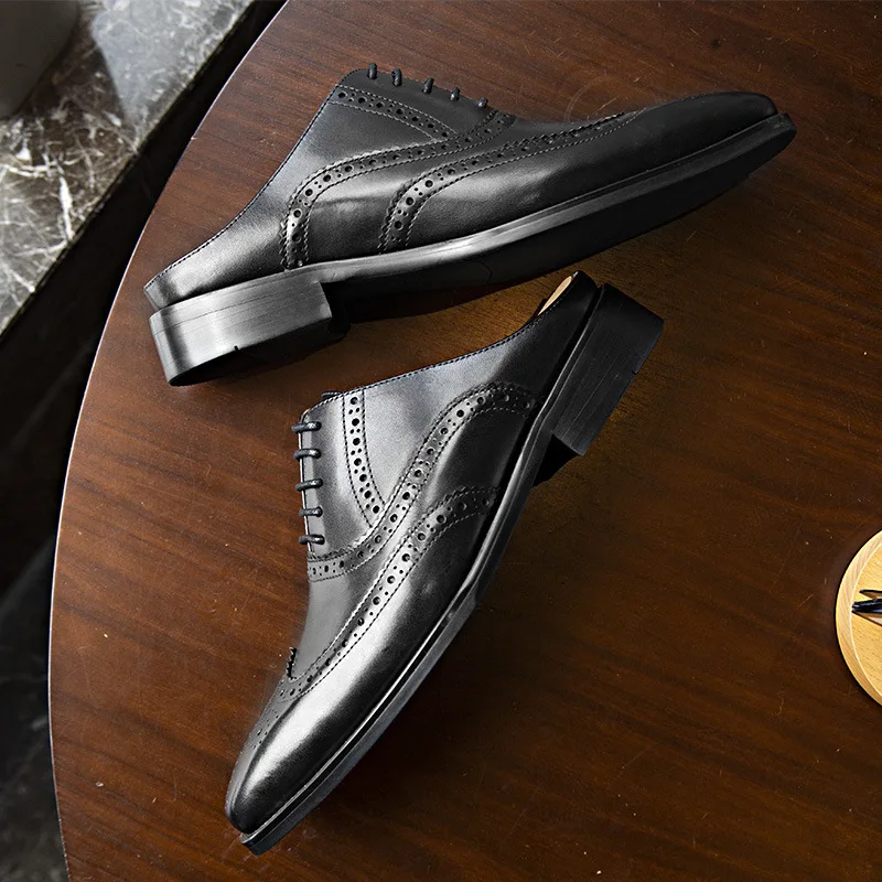 

Men Genuine Wingtip Leather Oxford Pointed Toe Slippers Laces Up Oxfords Dress Brogues Wedding Business Platform Shoes 2021