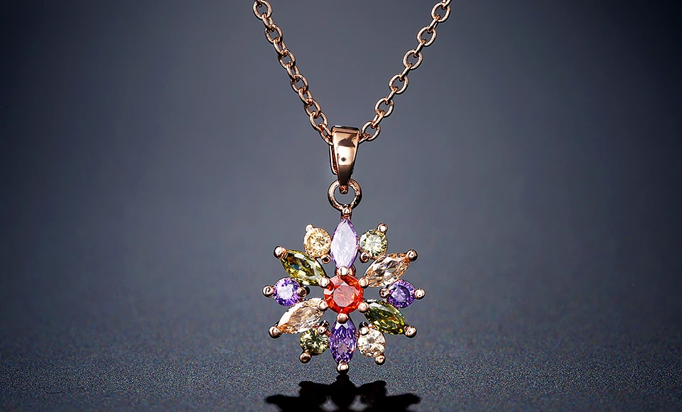 ZAKOL Fashion Rose Gold Color Pendants Flower Cluster Clear Crystal Zirconia Sweet Necklaces For Women Jewelry FSNP2105
