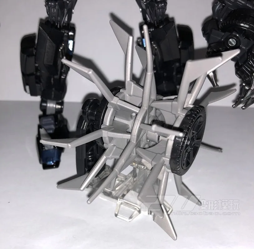 

Hasbro Transformers Toy Master Mpm05 Movie MP Series Roadblock Police Car