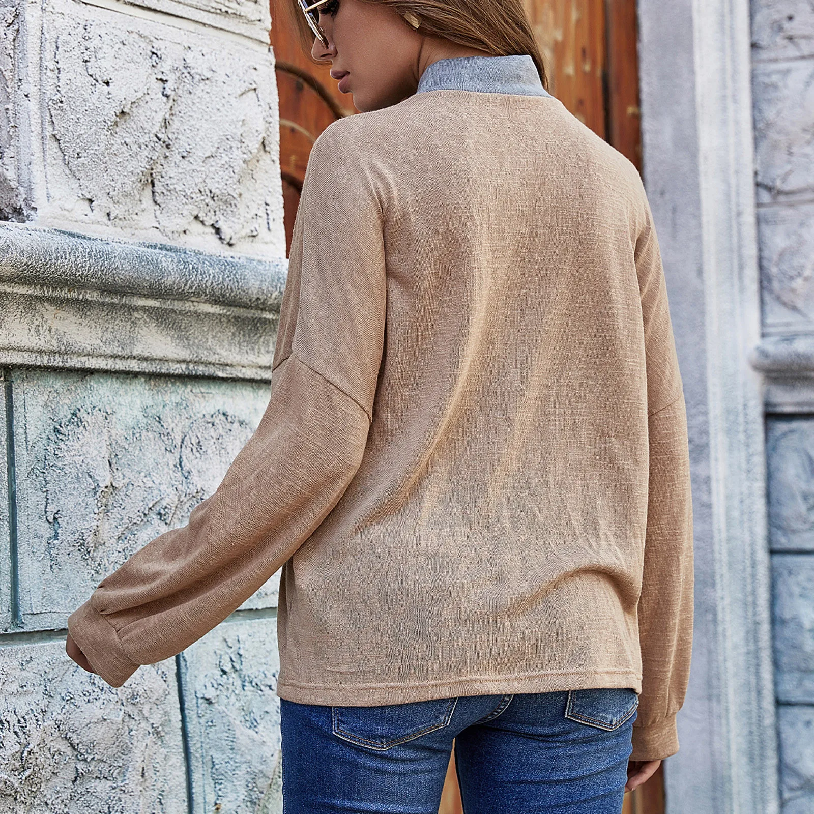 

2021 Office Turtleneck Lady Casual Sweater Women Fashion Sweater Manset Loose Pullover Solid Color Pagoda Sleeve Sweater Top