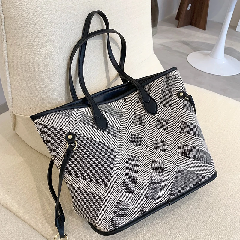 

2021 Geometry Designer Shoulder Bag Retro Female Trendy Handbag Luxury Designer Big Fashion High Capacity Shopper Shopping Tote