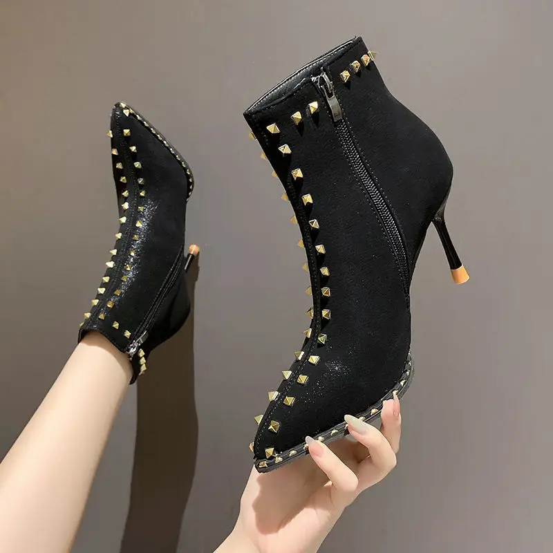 

Rivet short boots women's autumn and winter 2021 new products pointed toe stiletto side zipper casual super high heel height 9CM