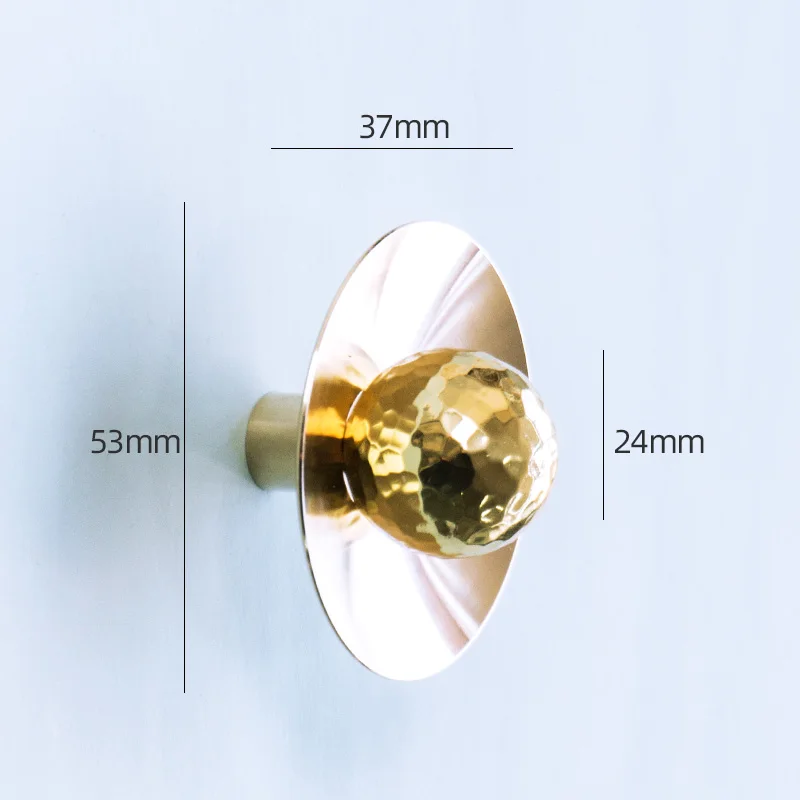 

Ручки для шкафов Smernit латунные с хрусталем