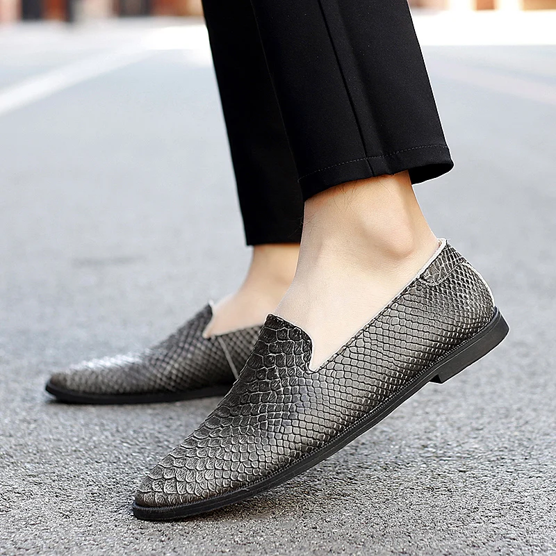 

Мокасины мужские из натуральной воловьей кожи, уличные удобные лоферы, без застежки, повседневная обувь для вождения