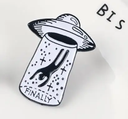 A Индивидуальная Металлическая Булавка Милая новая UFO Капли мультфильм эмаль броши значок для женщин - Окраска металла: A