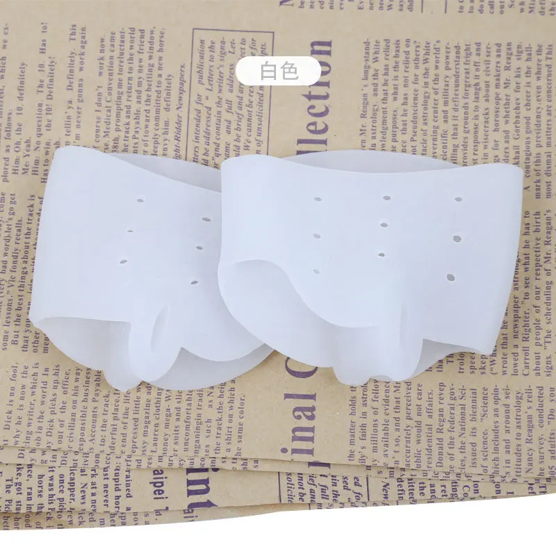 

2pcs Forefoot Pads Bunion Corrector Hallux Valgus Orthotics Silicone Gel Toes Separator Breathable Holes Toe Spreader Insole