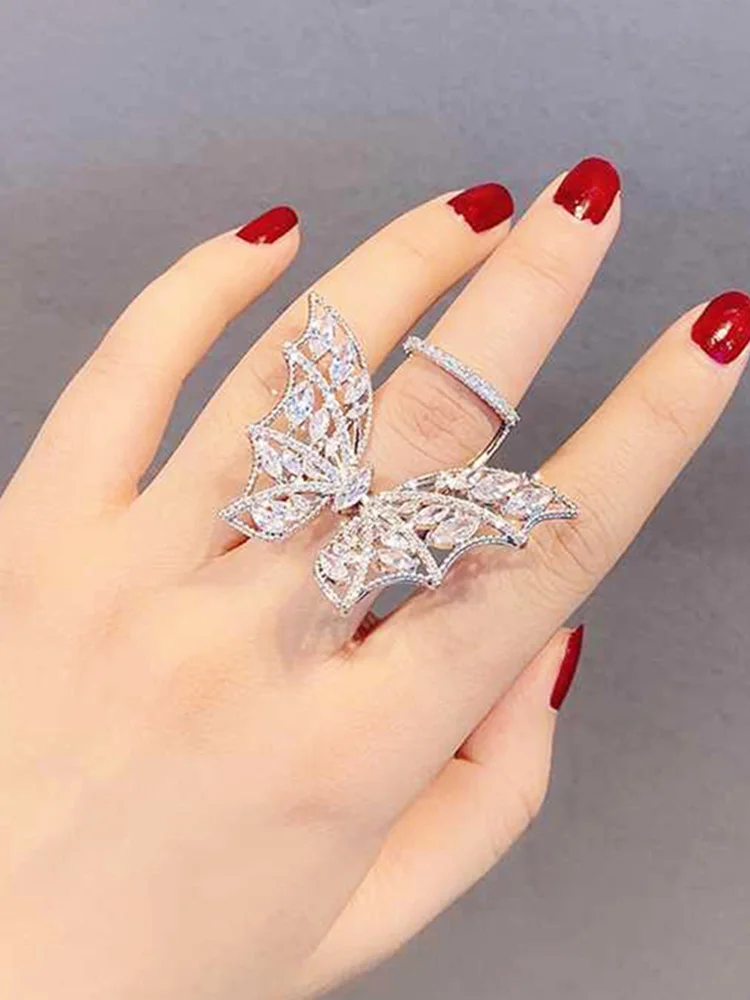 

Flying Butterfly Ring Luxury Charm Cubic Zircon Butterfly Design Jewelry Rings For Women Wedding Party Gifts