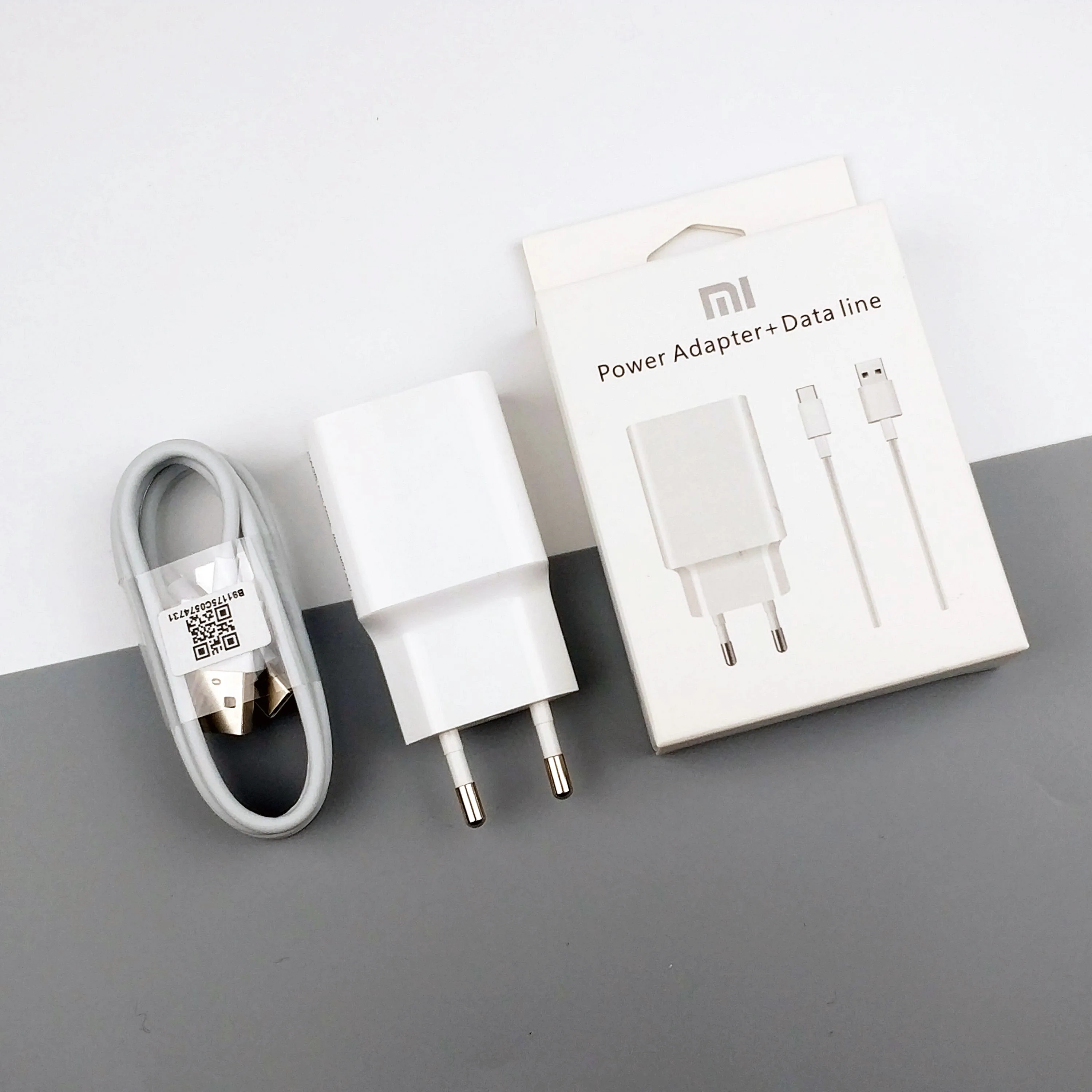 XiaoMi Qi Smart Беспроводное зарядное устройство 10 Вт Quick MI Charge Pad для XiaoMI 9T 9 Mix 3 2s Galaxy S10