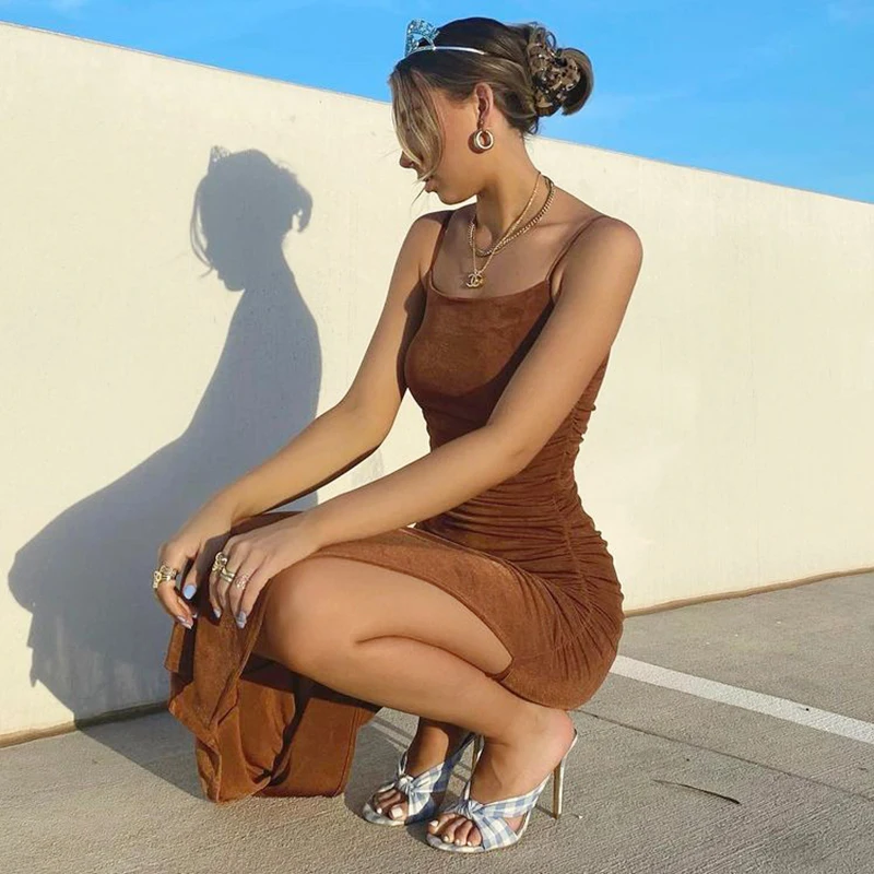 

Brown Runched Split Summer Y2k Dresses With Thin Strap Women 2021Chic Bodycon Sundress Casual Party Long Dress Beachwear Holiday