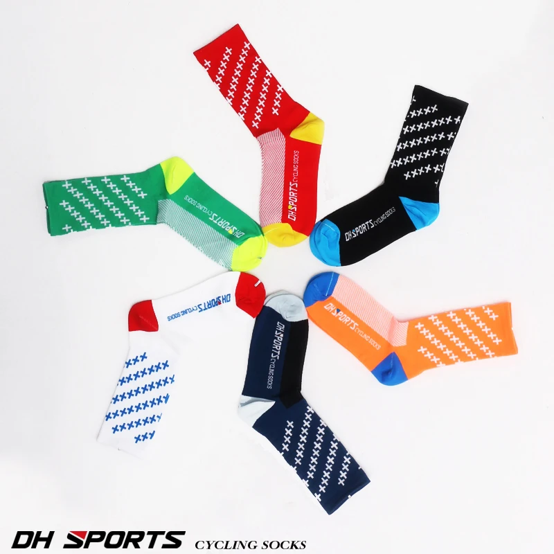 

2018 New High Quality Professional Cycling Socks Men Women Road Bicycle Socks Outdoor Brand Racing Bike Compression Socks