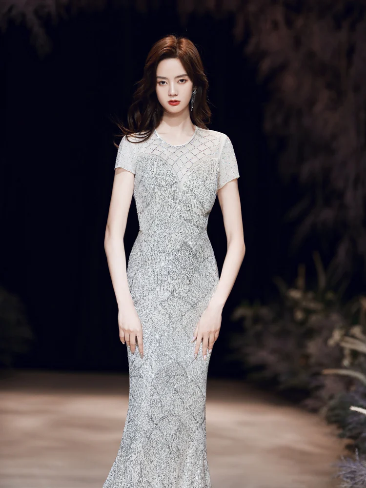 

Navy Blue Sequin Mermaid Prom Dresses With Short Cap Sleeves Elegant O-neck Floor-length Long Women Formal Gowns For Wedding