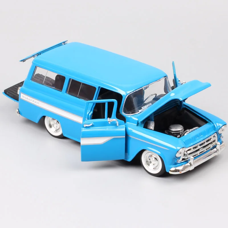 1/24 Jada Bigtime классика GM 1957 Шевроле SUV спортивные Diecasts автомобили металлические модели весы игрушки Бесплатные Шины