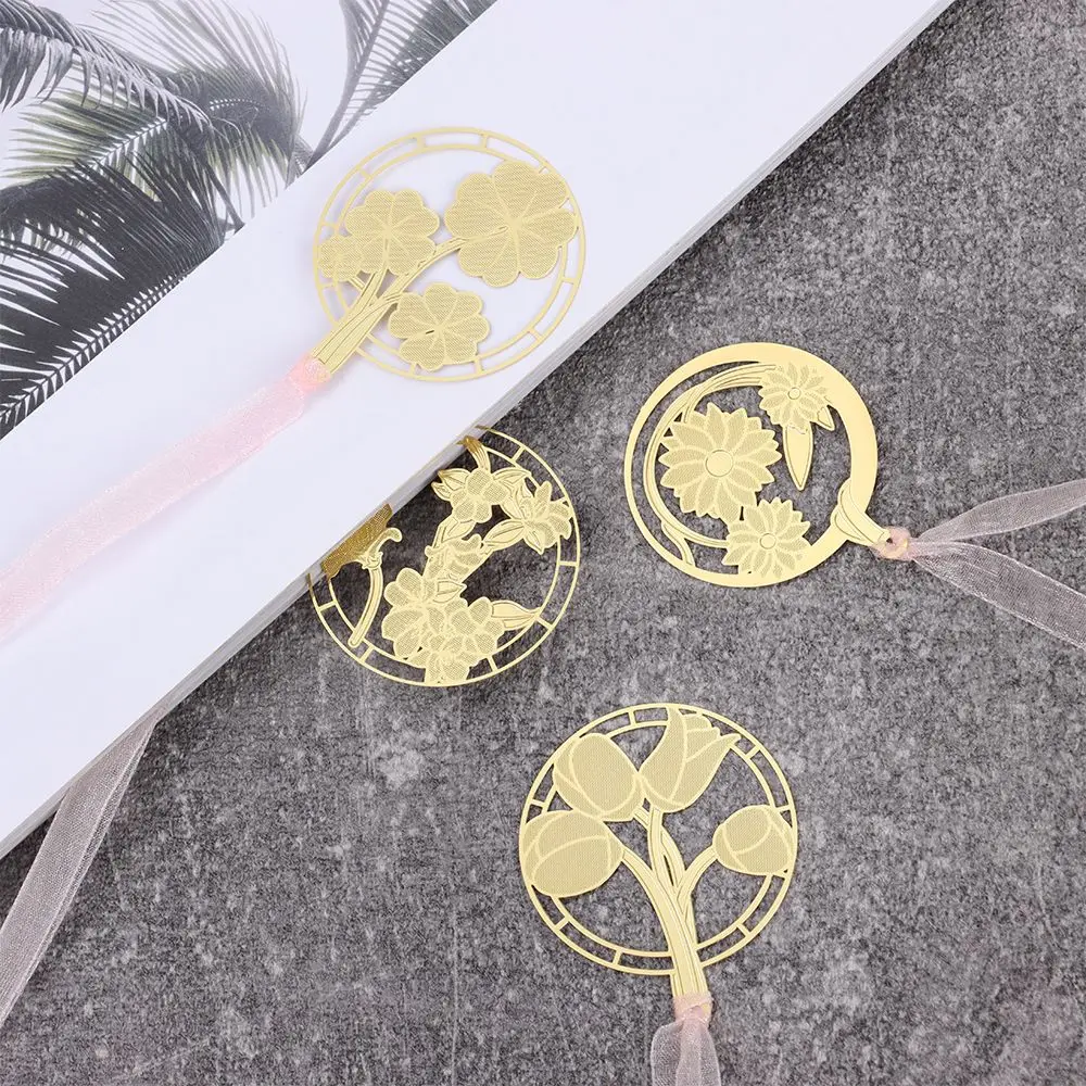 

Retro Brass Hollow Metal Flower Bookmark Paper Clip For Book Holder Creative Kid Stationery Gift School Office Supplies