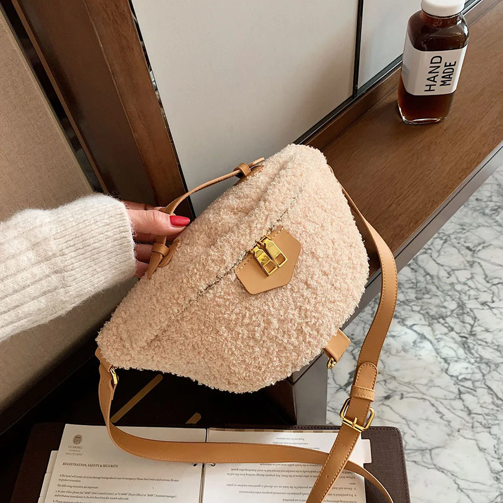 

Winter Warm Faux Fur Crossbody Bags For Women Saddle Female Shoulder Bag Large Capacity Shopping Travel Handbags