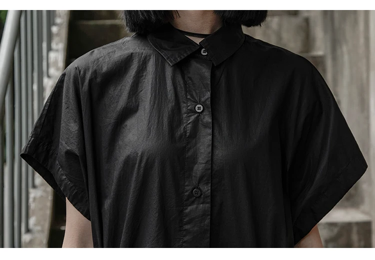 [EAM] New Spring Summer Lapel Short Sleeve Black Irreuglar Fold Split Joint Loose Shirt Dress Women Fashion Tide JX113