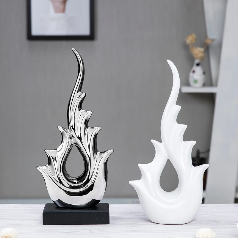 

Creative Silver White Ceramic Figurines Home Decoration Crafts Ceramic Statues Art Decoration TV Wine Cabinet Decora