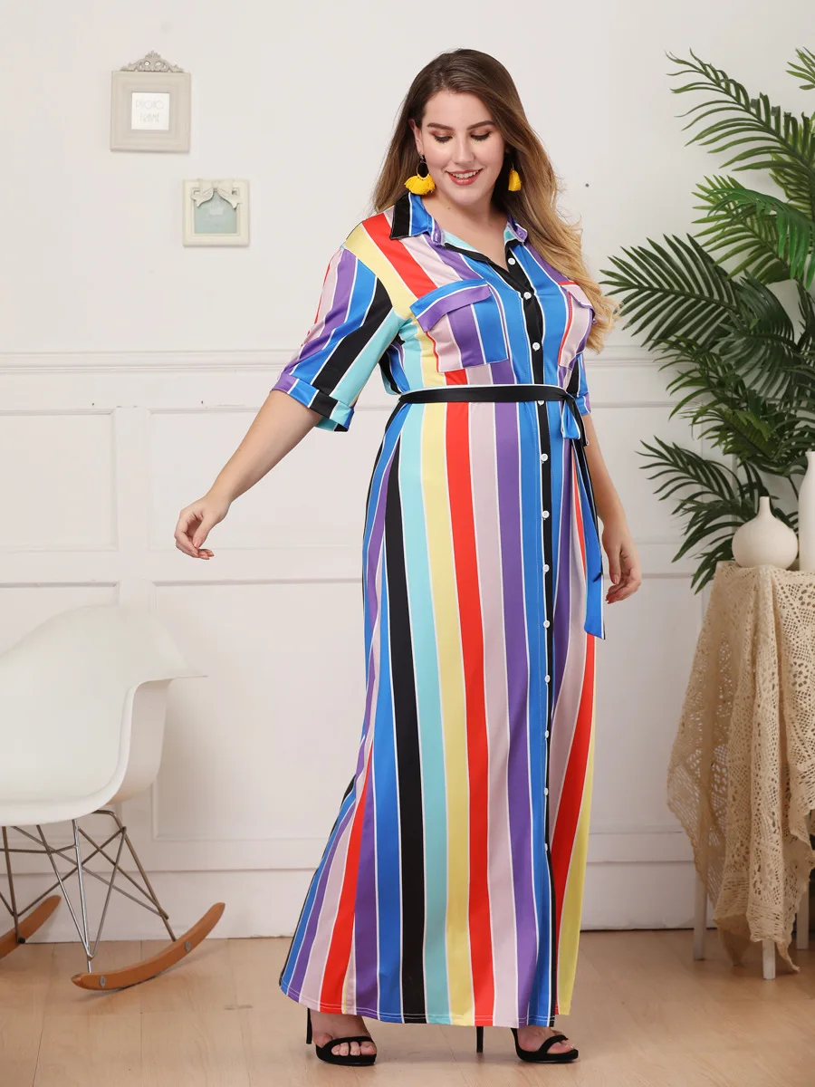 Женское платье в полоску на пуговицах длинное многоцветное большого размера с
