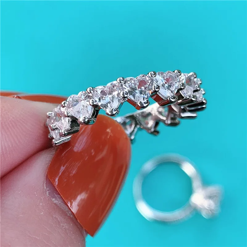 В форме сердца кольца реальные 925 стерлингового серебра AAAAA синтетический фианит
