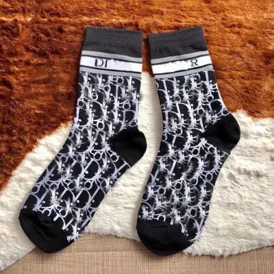 

2021 New Luxury Letter brand Socks Autumn Winter Warm Men and women Socks Thicke Terry Breathable High Quality Casual Socks