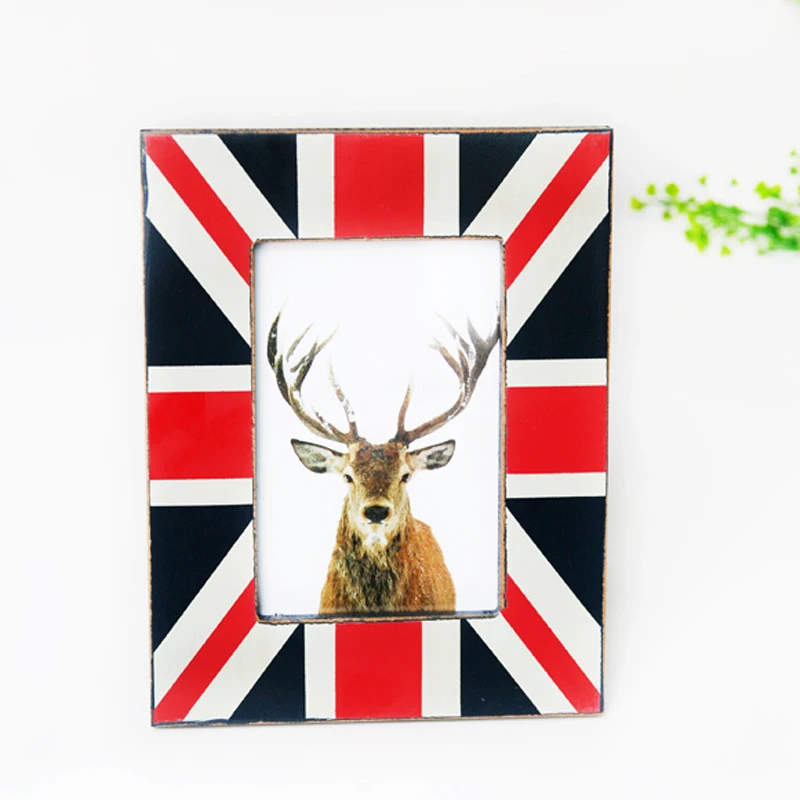 Деревянная фоторамка настенная в скандинавском стиле для гостиной спальни