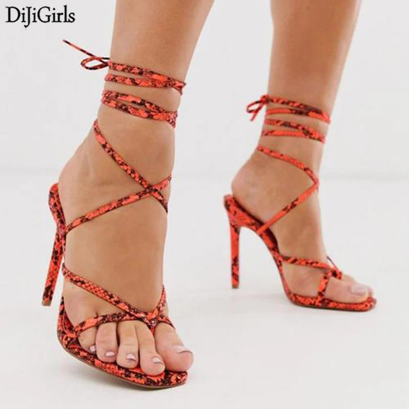 Зеленые босоножки пикантные женские Босоножки на каблуке с ремешком щиколотке