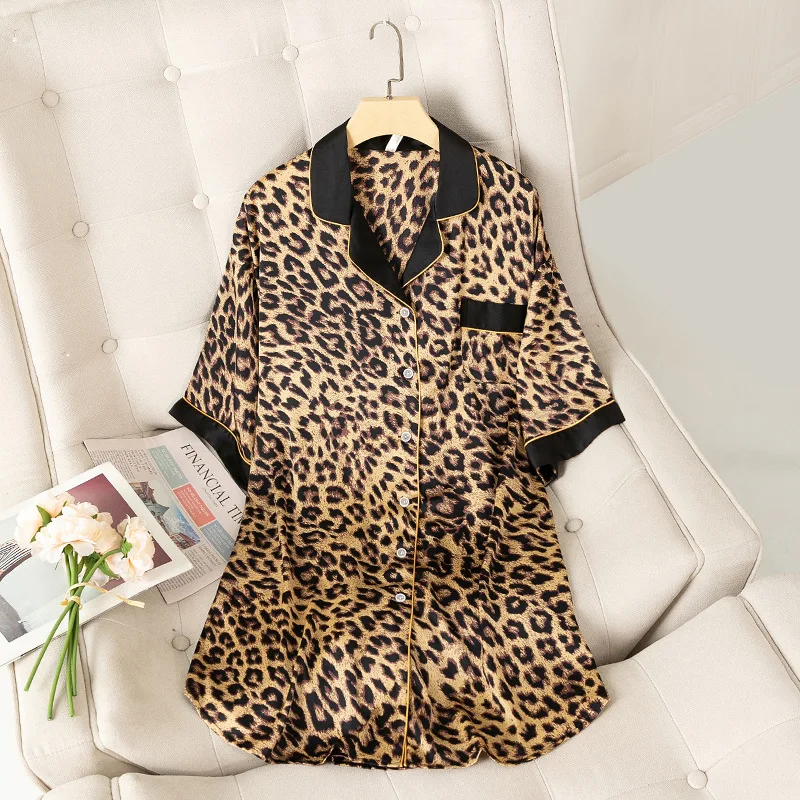

Casual Nightgown Leopard Nightshirt Women Sleep Shirt Satin Faux Silk Night Dress Intimate Lingerie Loose Sleepwear Home Clothes
