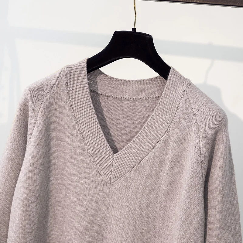 

2020 Autumn Winter V-Neck Long Sleeve Thick Sweater Dress Fur Dress Women Loose Short Dress Female Chic Straight Dress