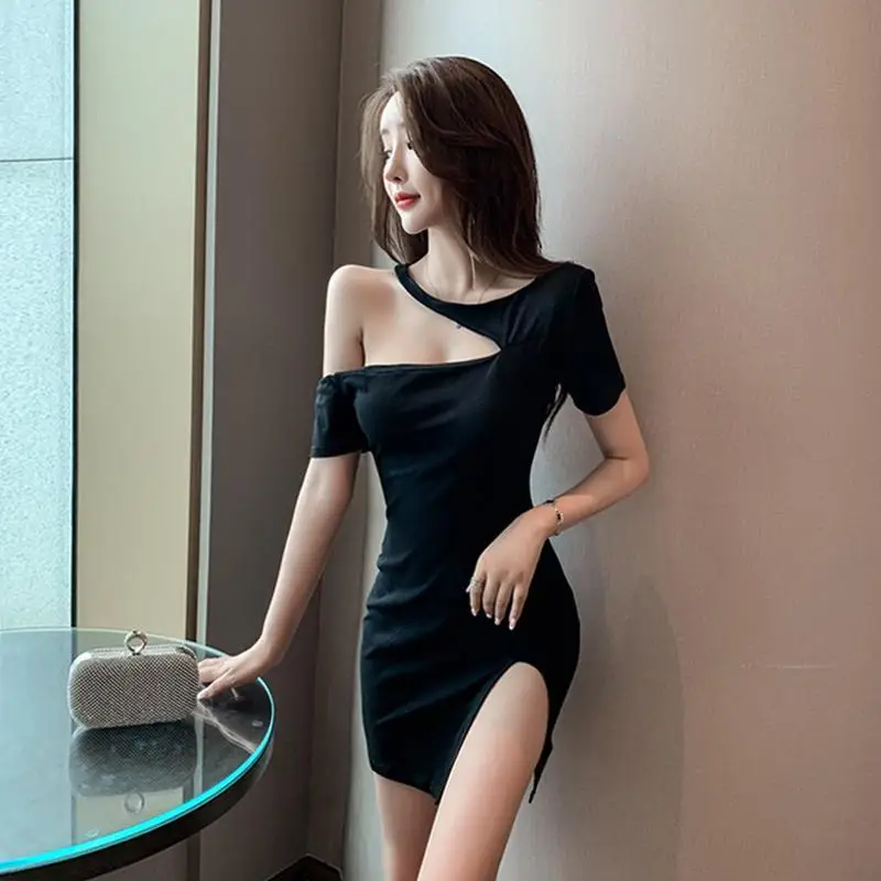 

Nightclub Sexy Slim-Fit Side Slit Shoulder Summer Dress for Women 2021 New Party Mini Skirt