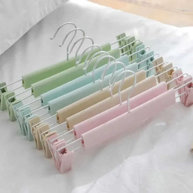 

5Pcs Windproof Hanger for Clothes Home Pants Clips Coat Non-Slip Drying Clothing Display Hangers Rack Home Storage Organizer