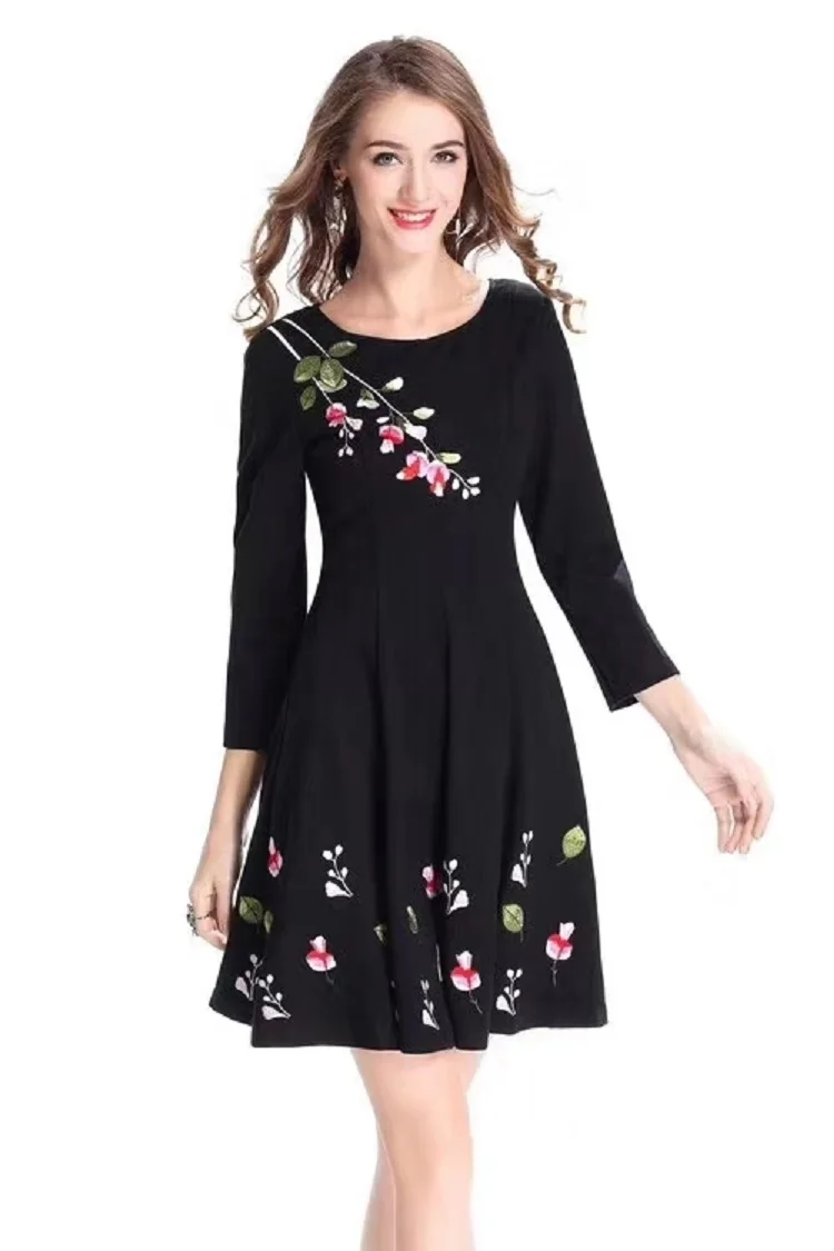 

Slim Fit & Flare Dress 2020 Spring Summer Style Women O-Neck Colorful Floral Embroidery Dress Plus Size Party Ladies Dresses
