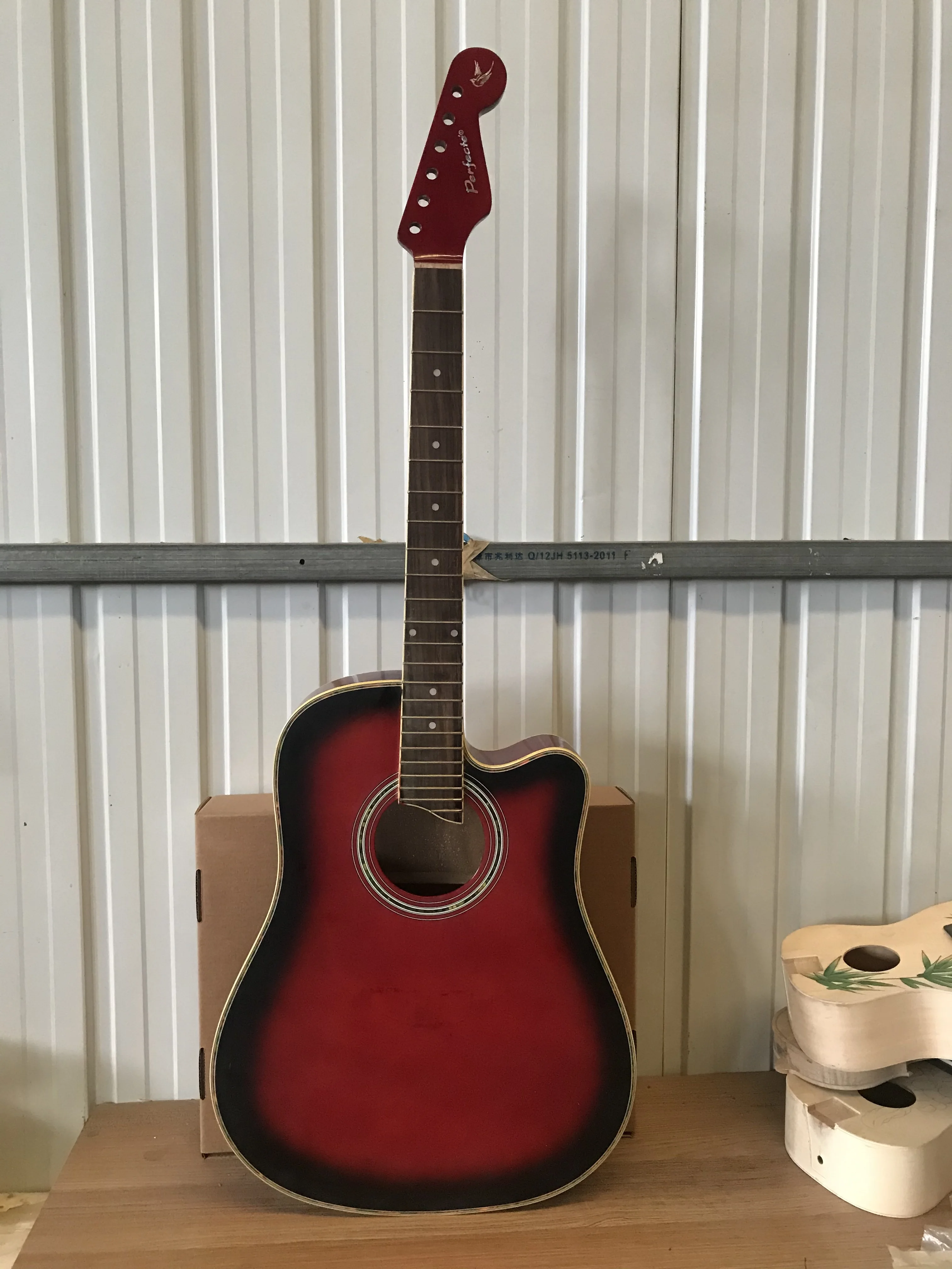 Beuty Thin Body Acoustic Electric Guitar Thin Body Unfinished DIY 6 String 41 Inch 24 Fret Folk Guitar Stock Red Sunburst Color