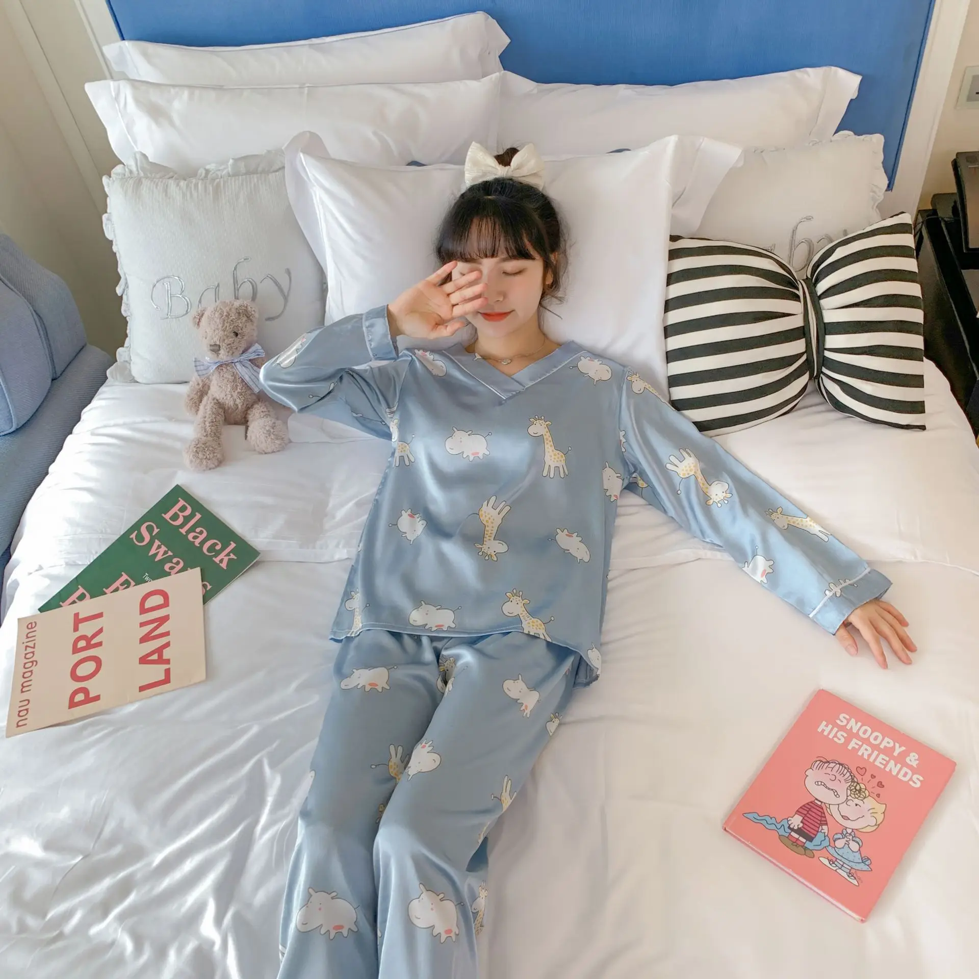 

Pajamas for Women Autumn N-neck Long-sleeved Pyjamas Silk-pajamasr Ladies Casual Home Wear Large Size Nightie 2-piece Set