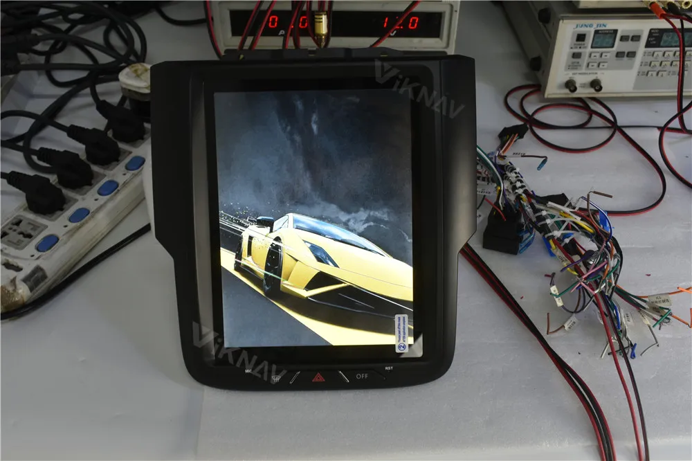 

Android 10,4 , GPS- dodge RAM 2013, 2014, 2015, 2016, 2017