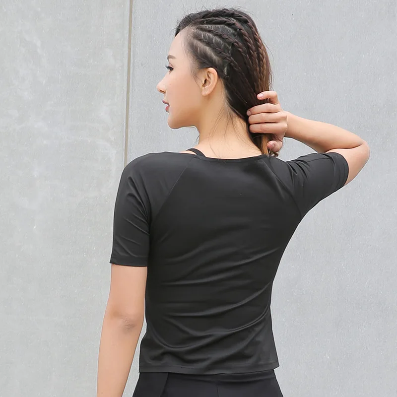 Женская футболка для занятий йогой облегающая с коротким рукавом и поясом