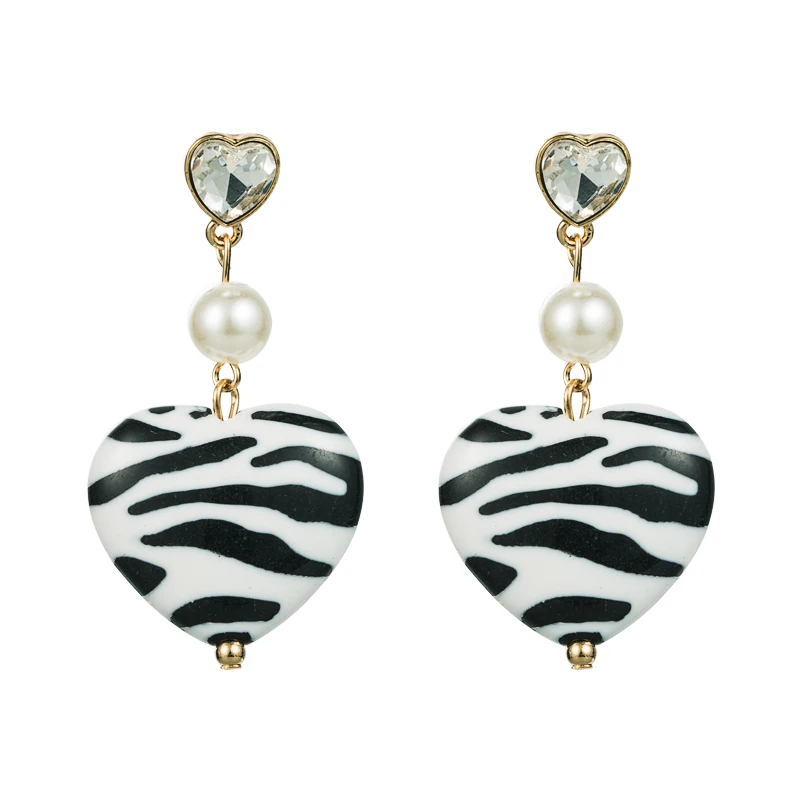 

Vintage Za Zebra Pattern Heart Shaped Dangle Earrings Elegant Simulated Pearl Crystal Pendant Earrings Girls Party Ear Jewelry